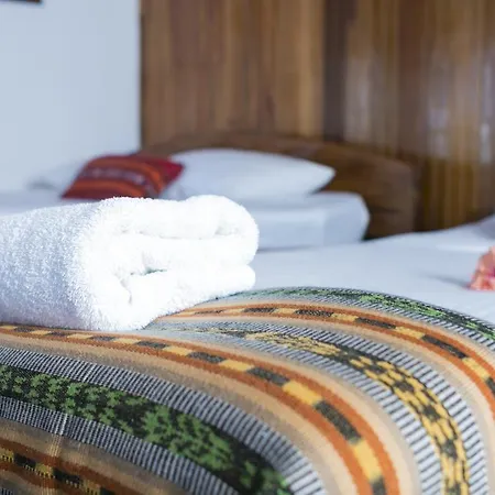 Hotel La Isla Inn Puerto Viejo de Talamanca Extérieur photo
