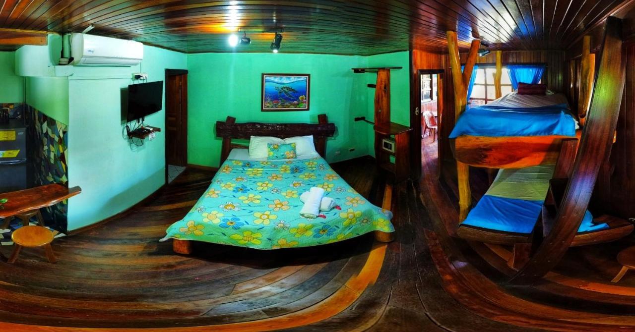 Hotel La Isla